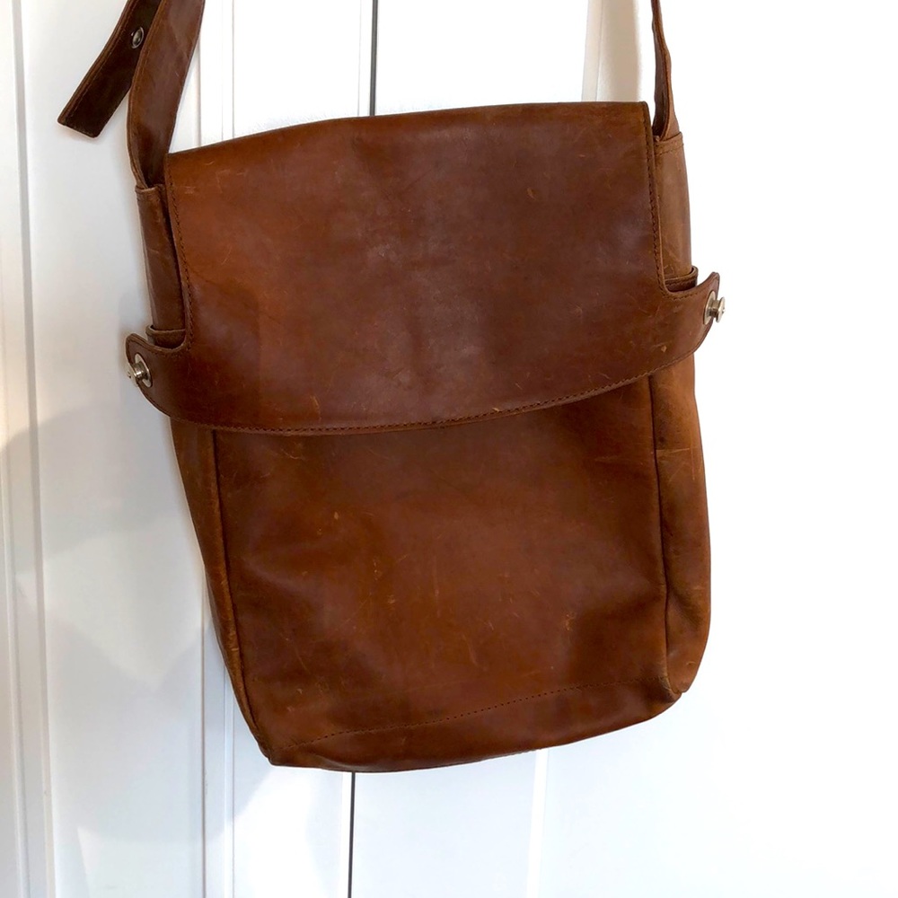 Full leather messenger bag - Adrian Klis fine leathers